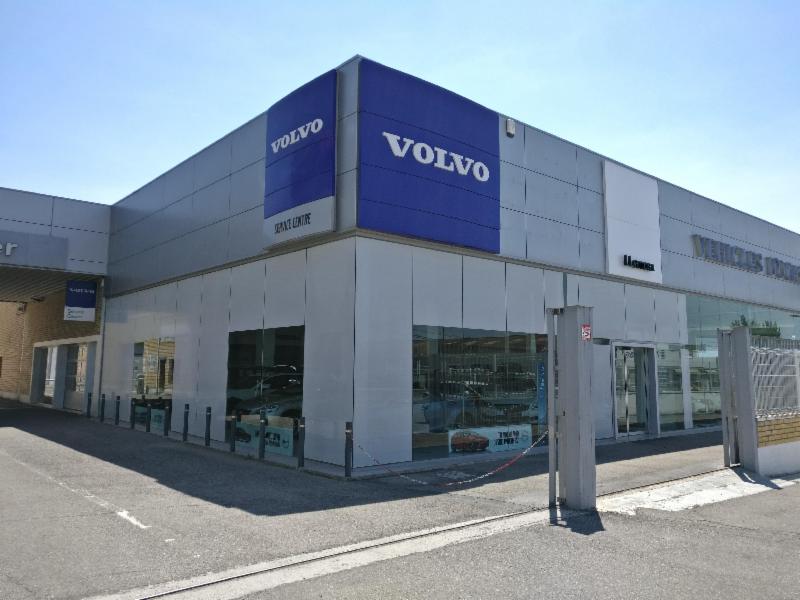 Volvo  XC40 T3 Business Plus Automático